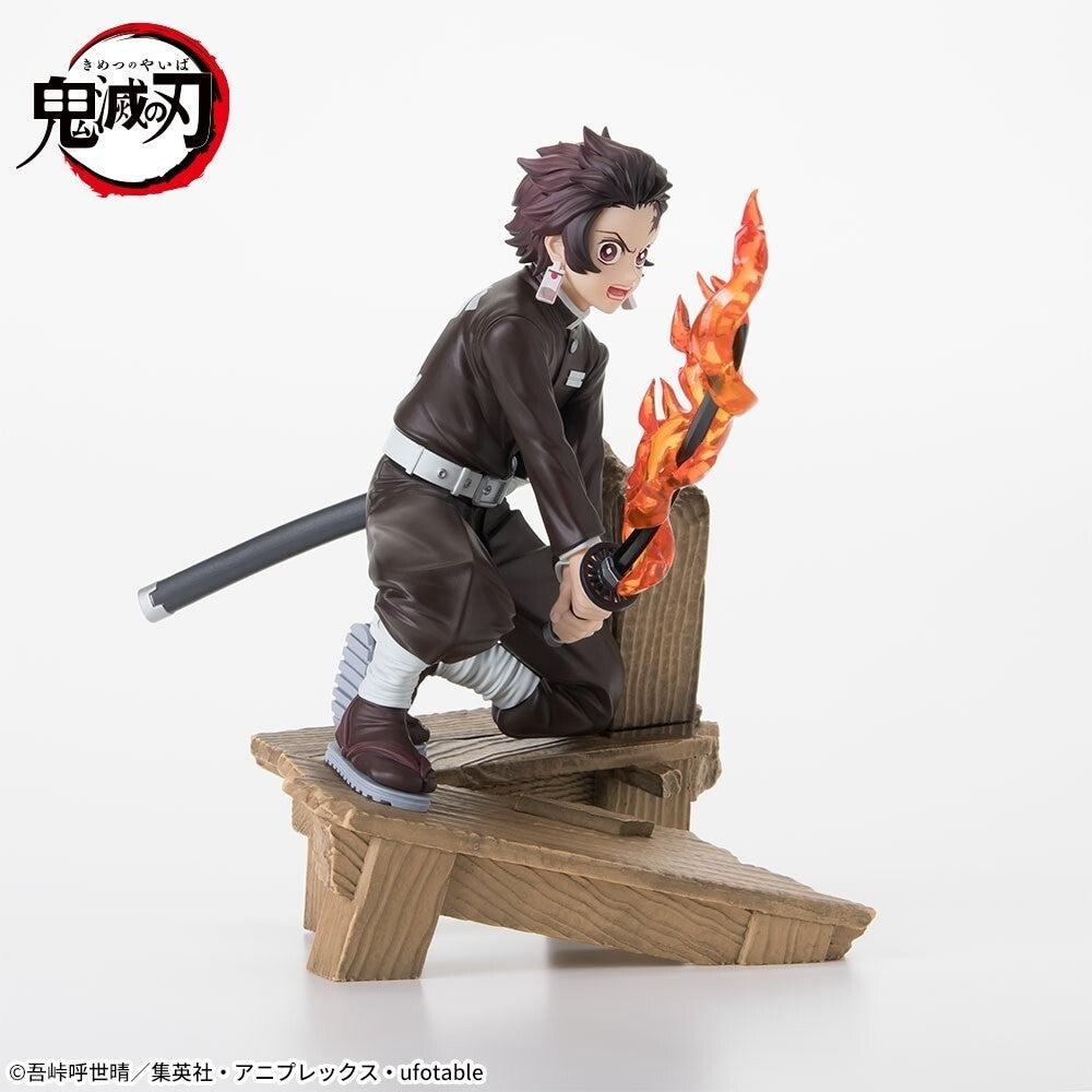 Figurine Tanjiro Kamado – Xross Link (Swordsmith Village Arc) par SEGA ( Boite Abîmé )