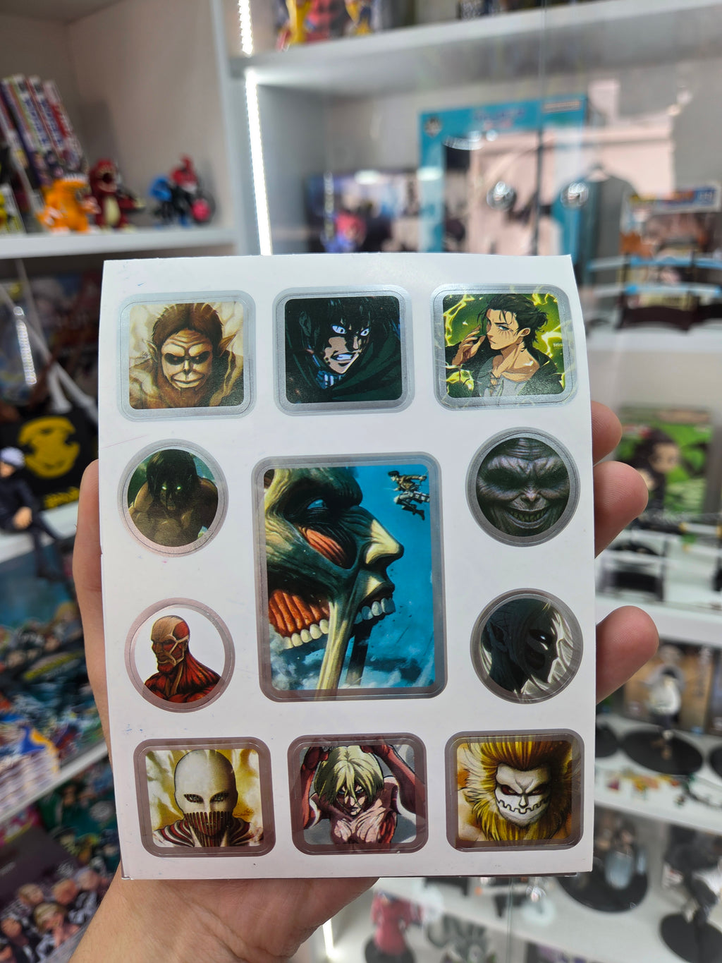 carnet stickers attack on titan  (46 pieces)